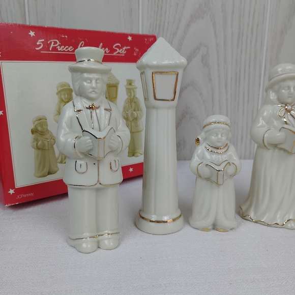 Vintage JCPenny 5 Piece Caroler Set Christmas Holiday w/ box Cream W/ Gold Trim - Picture 2 of 16